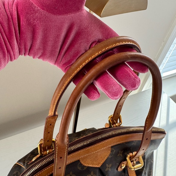 Louis Vuitton Tivoli Bag - Picture 5 of 15